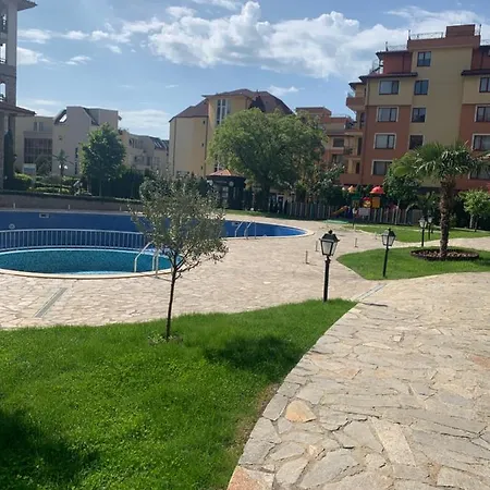 Apartment к-с олимп , влас , Dinevi