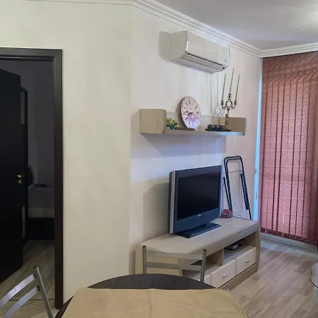 к-с олимп , влас , Dinevi Apartment